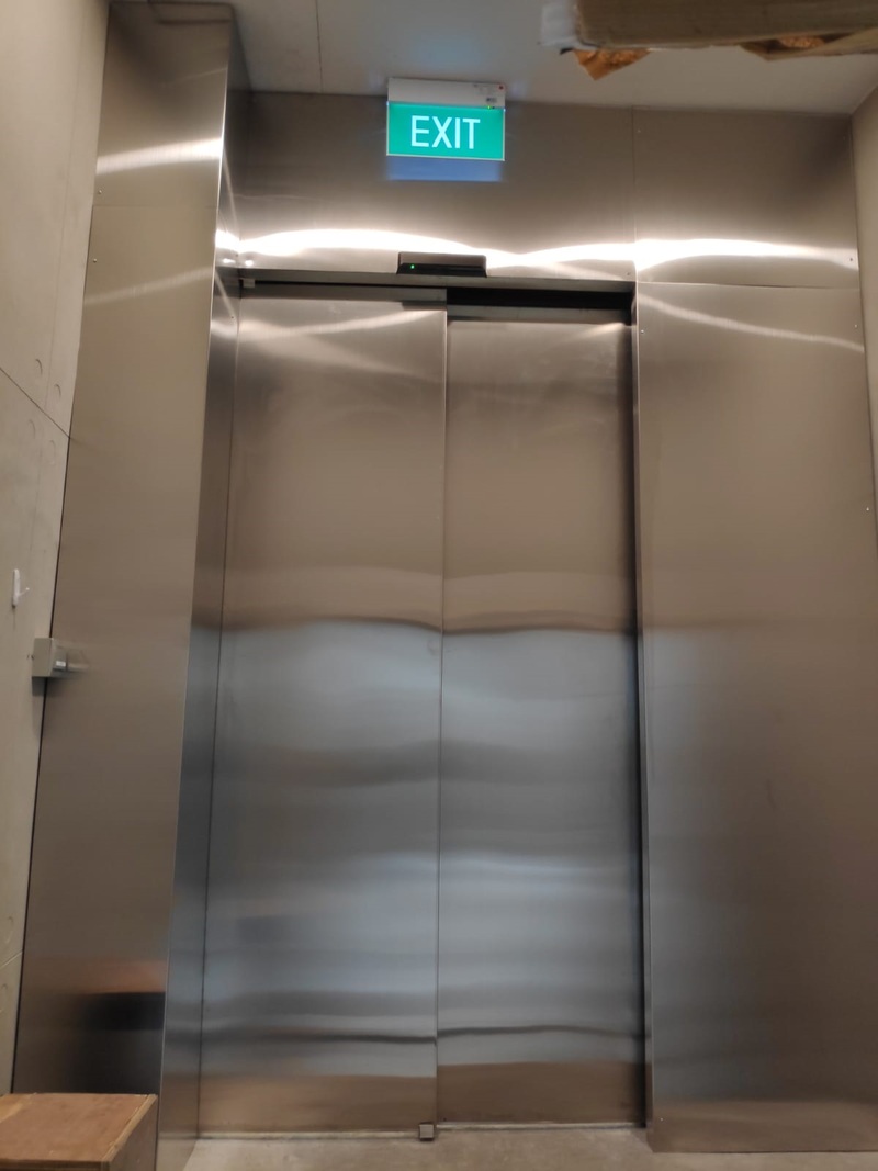 Telescopic Steel Pocket Door for Gold Vault
